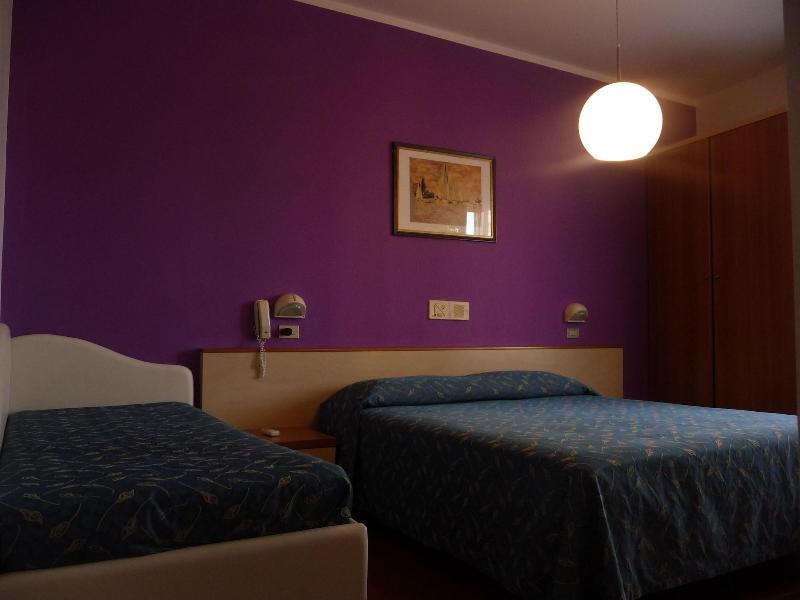 Hotel Azzurra Rimini Exteriér fotografie